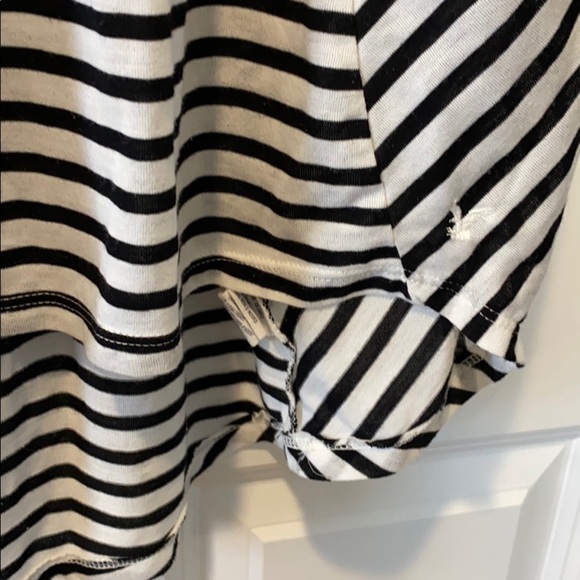 AEO Drapey Pleated Sleeveless Blouse EUC - Picture 4 of 8